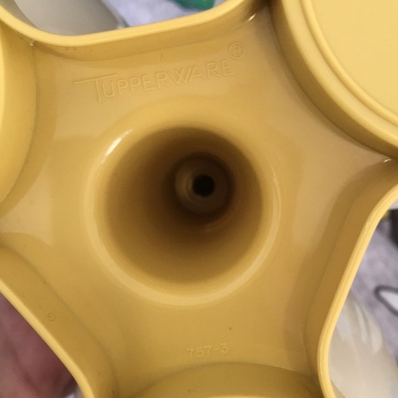 Tupperware serving tray platter with bowls - Picture 6 of 14